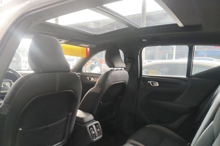 Used Volvo XC40 2023 B3 Zhiyuan Luxury Edition
