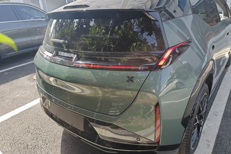 Used Zeekr X 2024 Five-Seater Four-Wheel Drive Rear