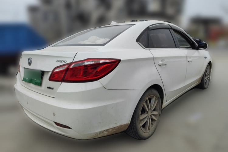 Used CHANGAN Eado 2015 1.6L Manual Luxury Model China V Standard
