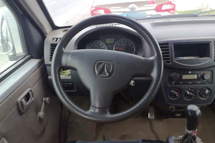 Used BAIC Weiwang 205 2013 1.0L Joy version Steering Wheel