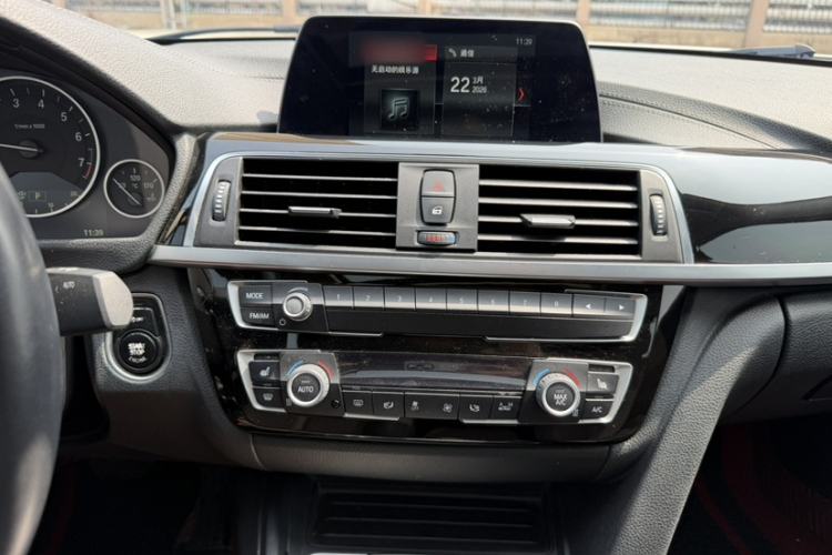 Used BMW 3 Series 2018 320Li Fashion Model
