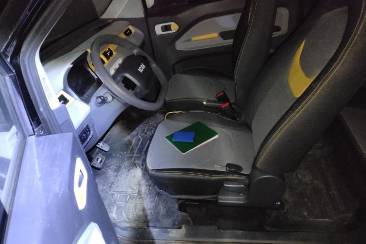 Used Chery QQ Ice Cream 2022 120km Milkshake Phosphate Lithium-Iron