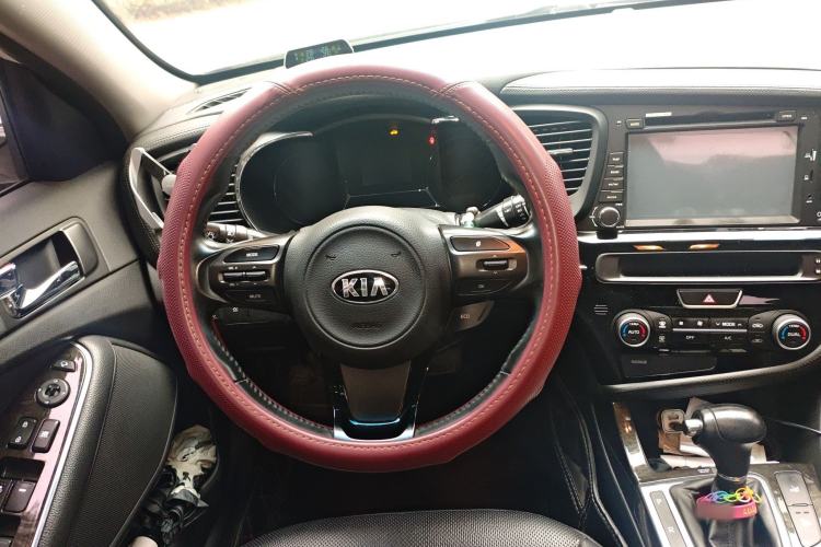 Used Kia K5 2015 2.0L Automatic LUX

