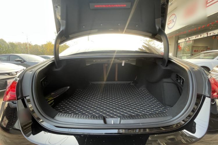 Used Mercedes-Benz E-Class 2024 E 260 Sport Edition
