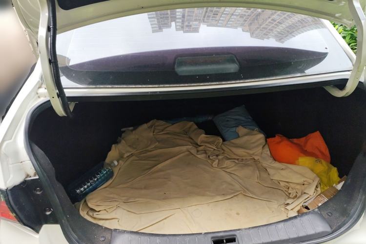 Used Venucia D60 2019 100 000 Honor 1.6L XL CVT Chenku Edition China VI Standard Trunk