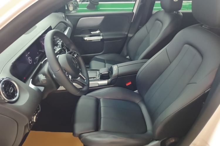 Used Mercedes-Benz GLB 2022 Second Facelift GLB 200 Fashion Edition