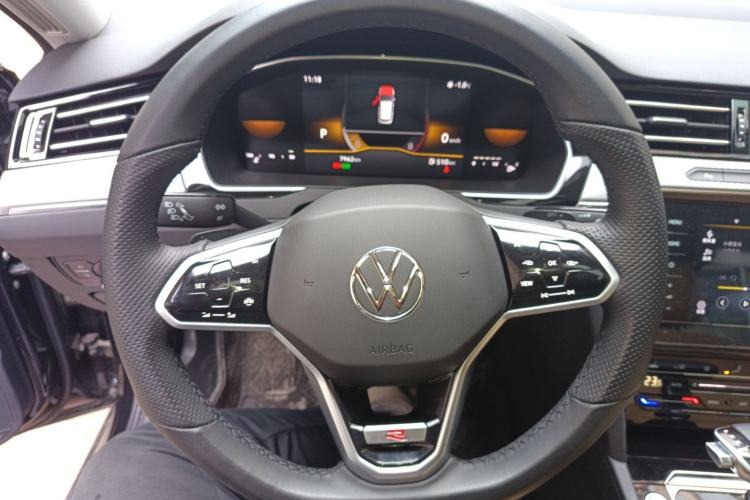 Used Volkswagen Magotan 2023 2 Million Units Limited Edition 330TSI DSG Leading Version