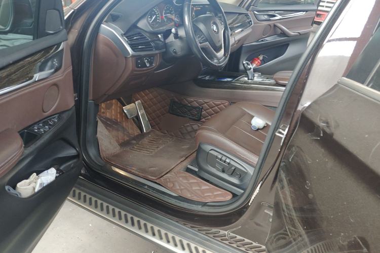 Used BMW X5 2014 xDrive35i Leading Model