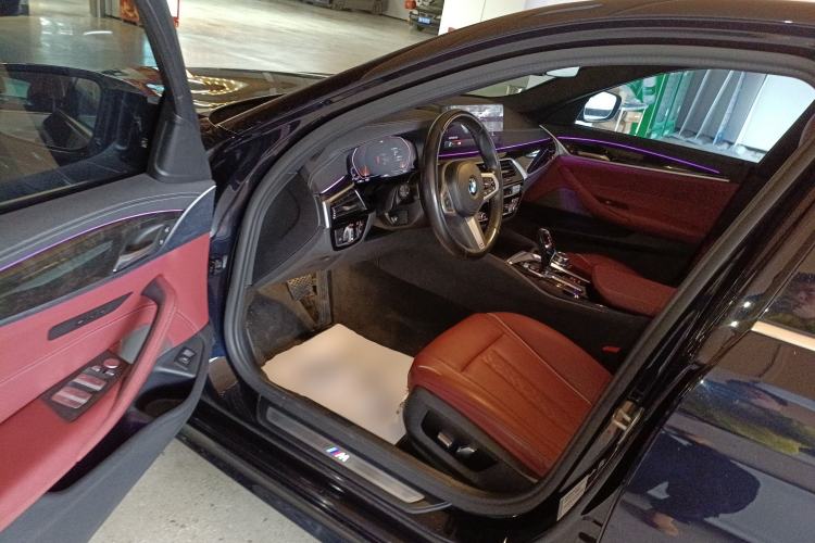 Used BMW 5 Series 2022 Restyled 525Li M Sport Package
