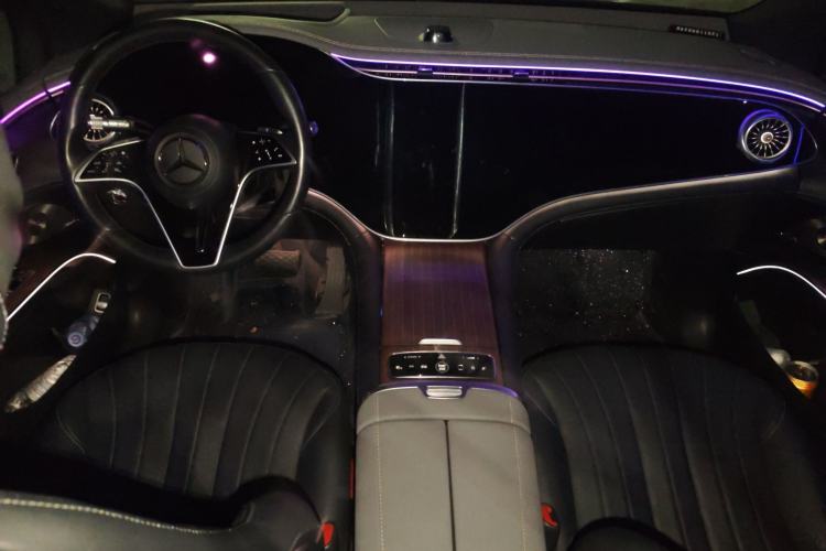 Used Mercedes-Benz EQS SUV 2023 450 4MATIC Pioneer Edition