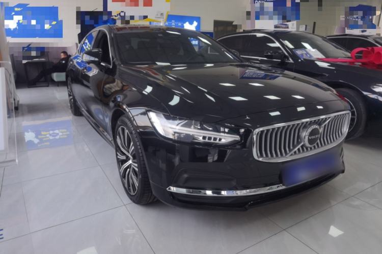 Used Volvo S90 2024 B5 Zhiyuan Luxury Edition
