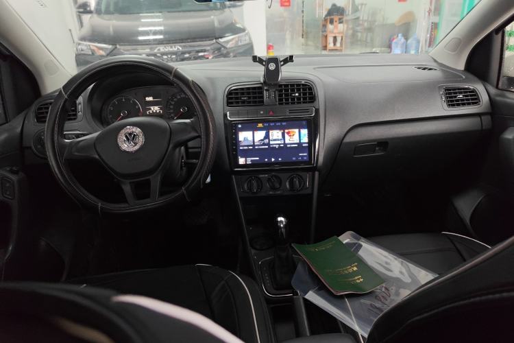 Used Volkswagen Polo 2016 1.4L Automatic Trendy Model Center Console