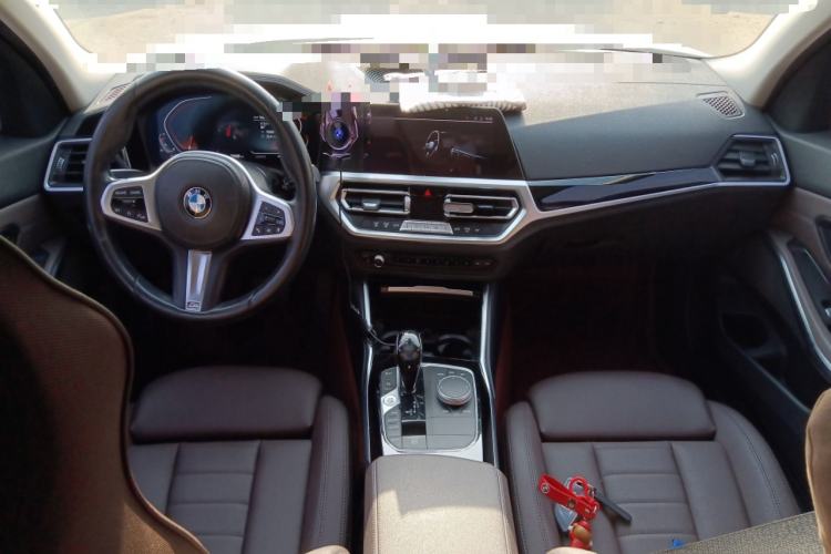 Used BMW 3 Series 2021 320Li M Sport Package Center Console