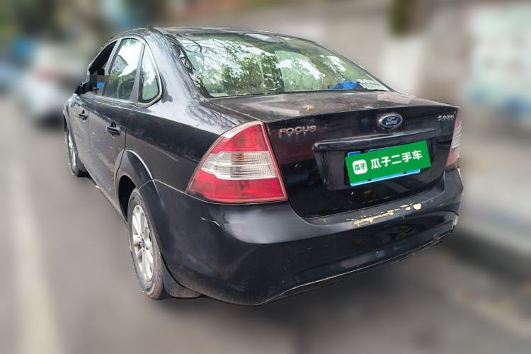 Used Ford Focus 2013 Sedan Classic 1.8L Manual Base Model Rear Left 45 Deg