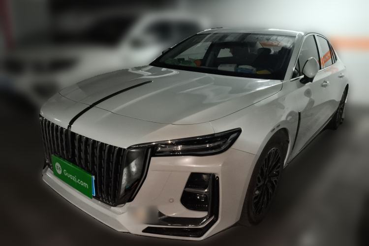 Used Hongqi H5 2025 2.0T Automatic Flag Edition – 500 000 Units Commemorative Version