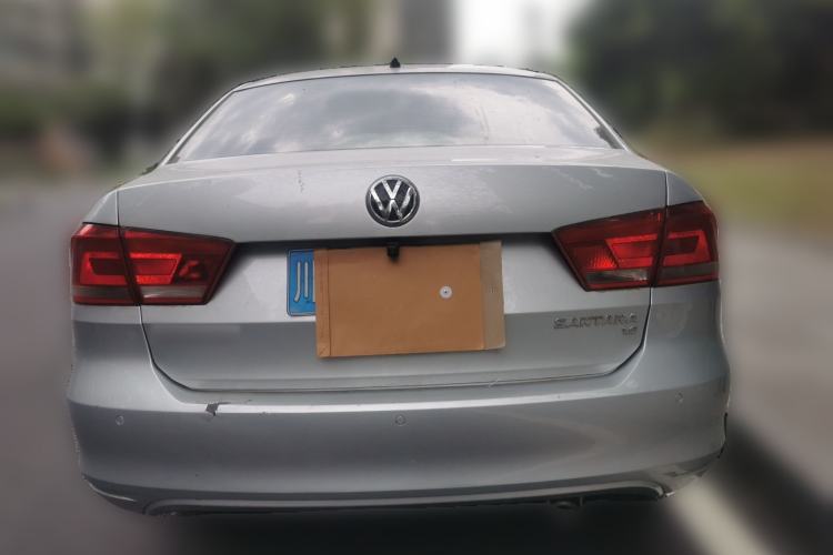 Used Volkswagen Santana 2013 1.6L Manual Luxury Edition Rear