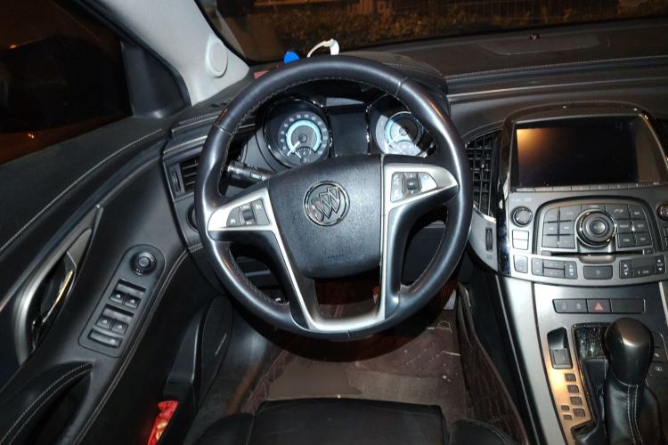 Used Buick LaCrosse 2010 3.0L Flagship Edition
