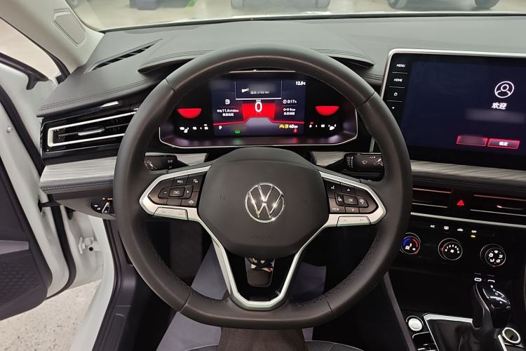 Used Volkswagen Sagitar 2023 300TSI DSG Excellence Edition Steering Wheel