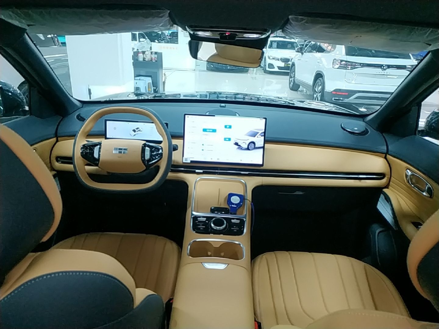 Geely Galaxy Xingjian 7 EM-i 2026 Model 130km Launch Edition — снимка 12