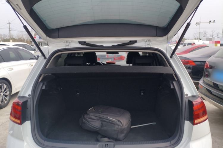 Used Volkswagen Golf 2020 200TSI DSG Comfortable and Ambitious Edition
