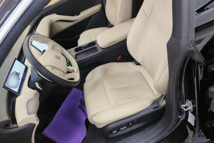 Used Nio ET5T 2024 75kWh Touring Left Front Seat