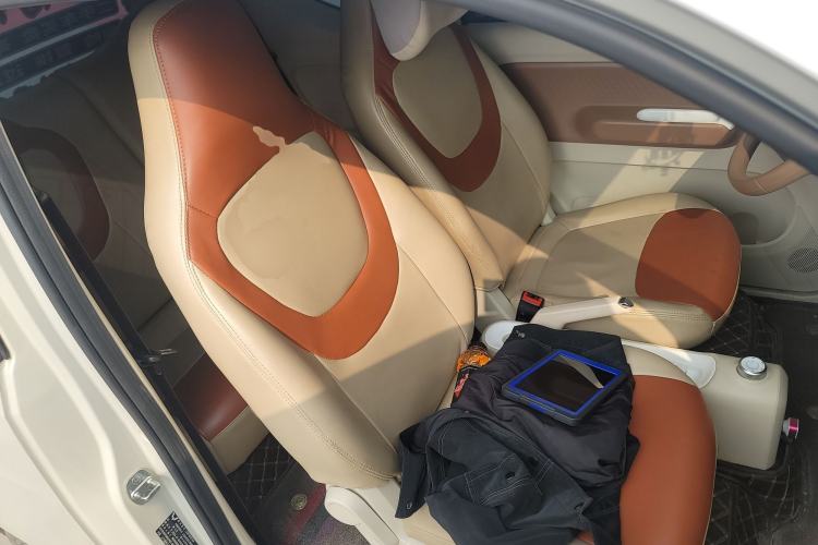 Used Wuling Hongguang MINIEV 2024 3rd Generation 215km Advanced Version Right Front Seat