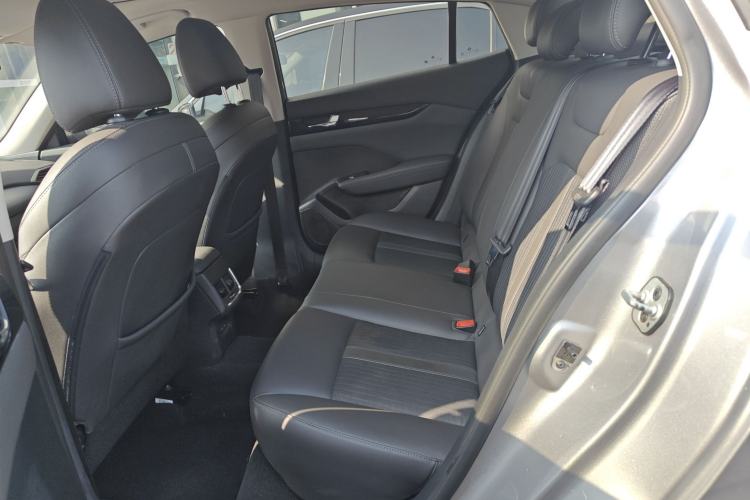 Used Dongfeng Aeolus Yixuan 2020 230T Automatic Cool Edition
