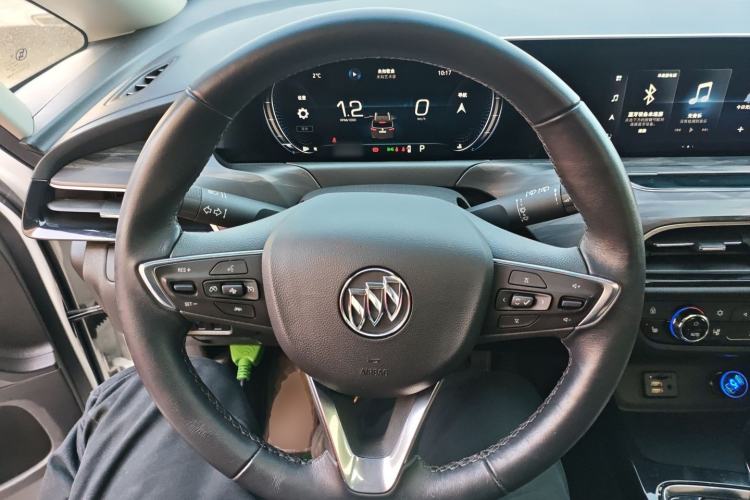 Used Buick GL6 2021 323T Mild Hybrid Connect Prestige Model
