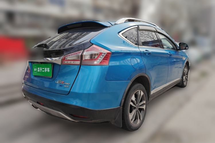 Used Luxgen U6 SUV 2015 1.8T Fashion Edition Rear Right 45 Deg