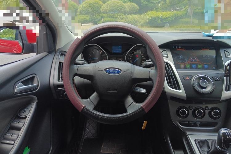 Used Ford Focus 2012 Hatchback 1.6L Manual Comfort Model
