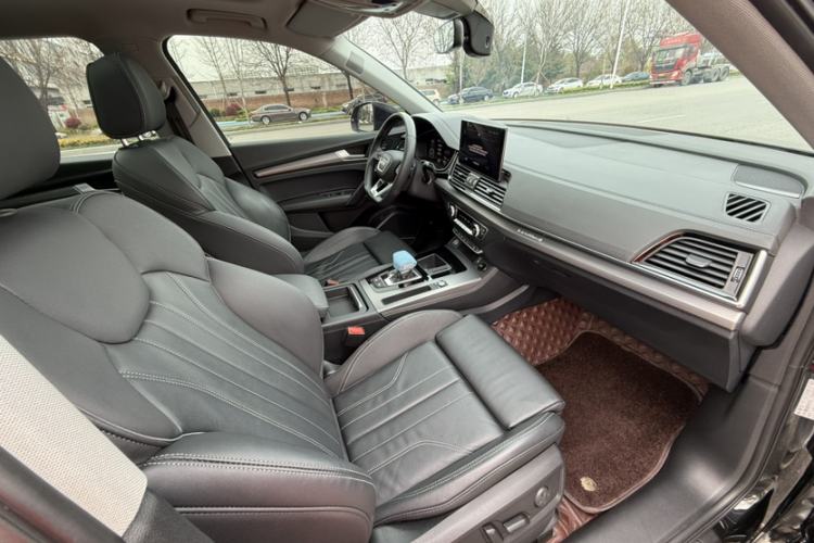 Used Audi Q5L 2022 45T Luxury Dynamic Model
