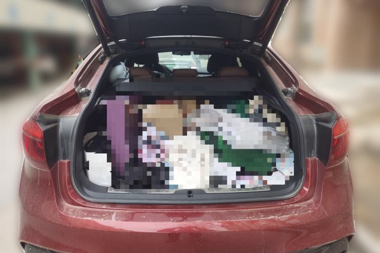 Used BMW X6 2019 xDrive28i M Sport Package Trunk