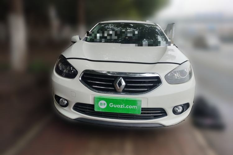 Used Renault Fluence 2013 2.0L Comfort Edition
