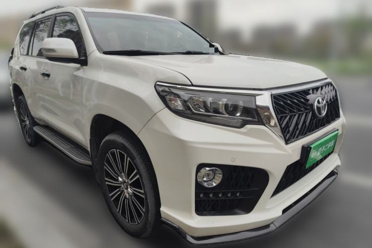 Used Toyota Prado 2018 3.5L Automatic TX-L with Rear-Mounted Spare Tire Front Right 45 Deg