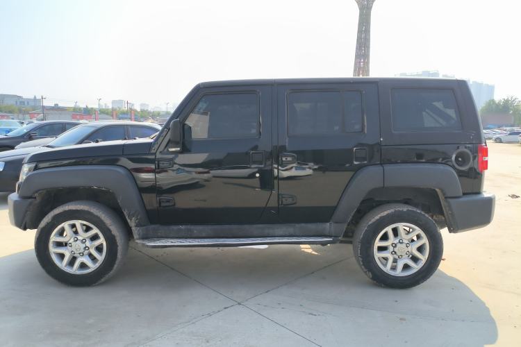 Used BAIC Off-Road BJ40 2017 40L 2.3T Automatic All-Wheel Drive Ring of the Tower Champion Edition
