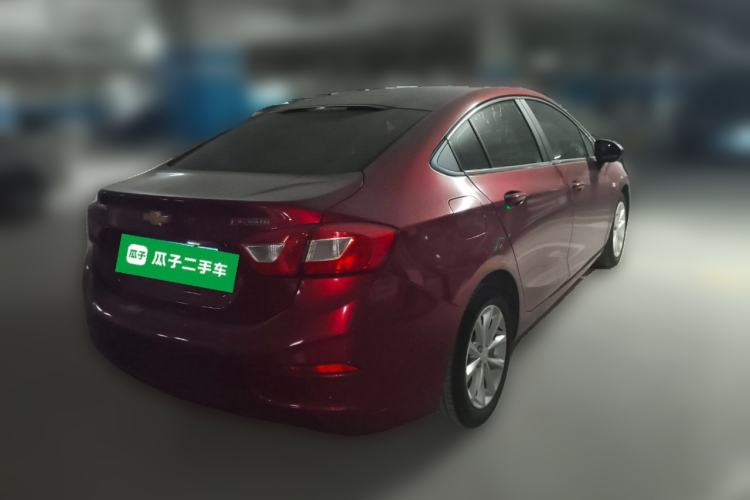 Used Chevrolet Cruze 2017 1.5L Automatic Pioneer Sunroof Edition
