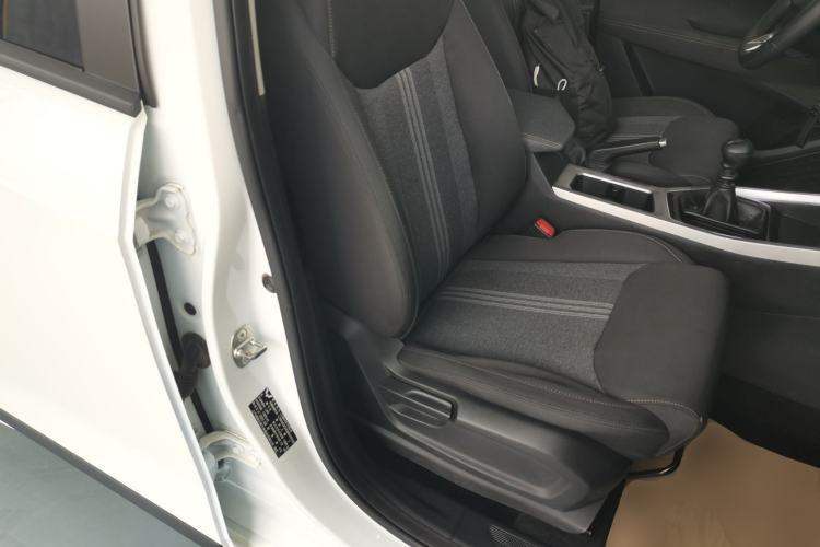 Used Wuling Jiachen 2022 1.5L Manual Enjoyment Elite Model Right Front Seat