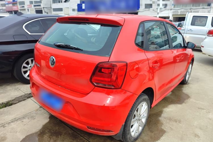 Used Volkswagen Polo 2014 1.4L Manual Comfort Edition
