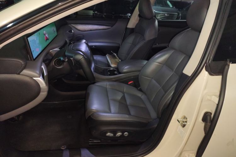 Used IM L6 2024 Max Standard Edition Left Front Seat