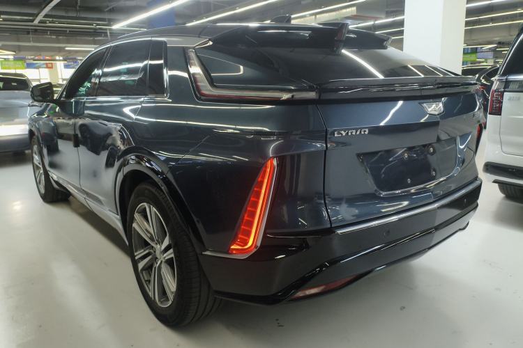 Used Cadillac LYRIQ 2024 Rear-Drive Standard Range Luxury Edition Rear Left 45 Deg