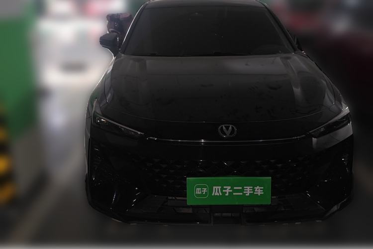 Used CHANGAN UNI-V 2024 1.5T Luxury Edition
