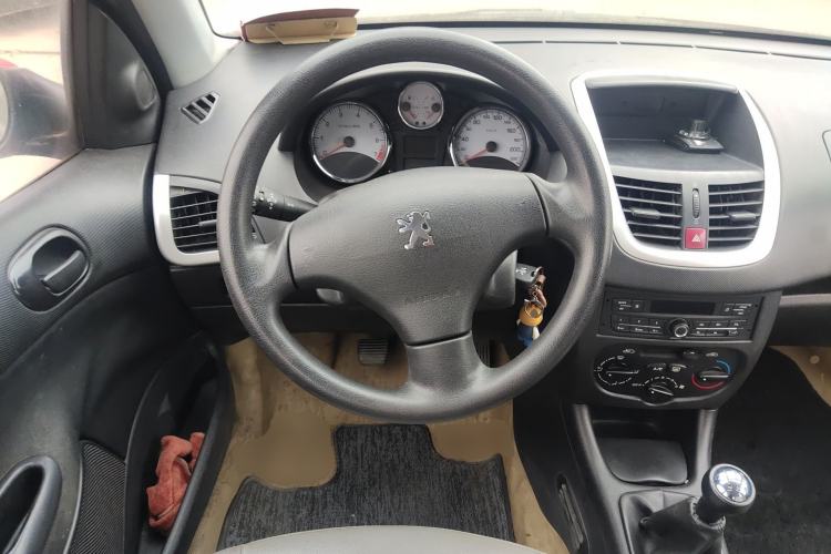 Used Peugeot 207 2011 Sedan 1.4L Manual Yule Edition
