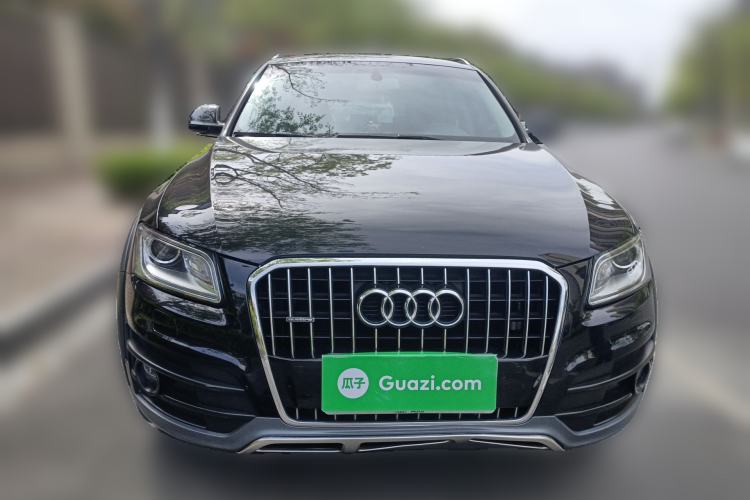 Used Audi Q5 2017 Plus 40 TFSI Technology Model Front