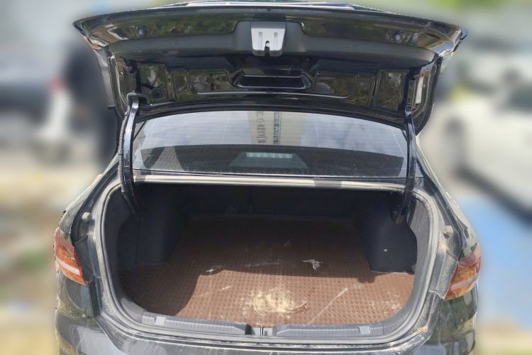 Used Volkswagen Lavida 2023 300TSI DSG Full-Comfort Edition Trunk