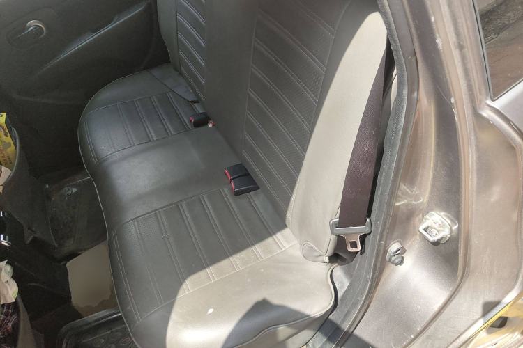 Used Nissan Livina 2013 1.6XE Manual Comfort Edition