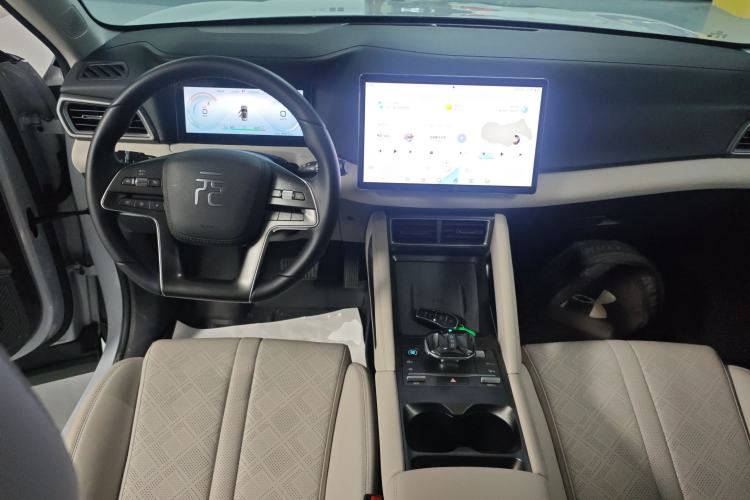 Used BYD Yuan UP 2024 401KM Beyond Edition