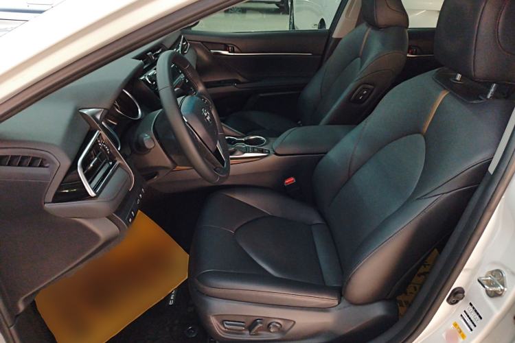 Used Toyota Camry 2018 2.5G Luxury Edition
