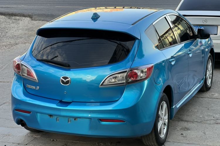 Used Mazda Mazda 3 2013 Hatchback 1.6L Automatic Elite Model
