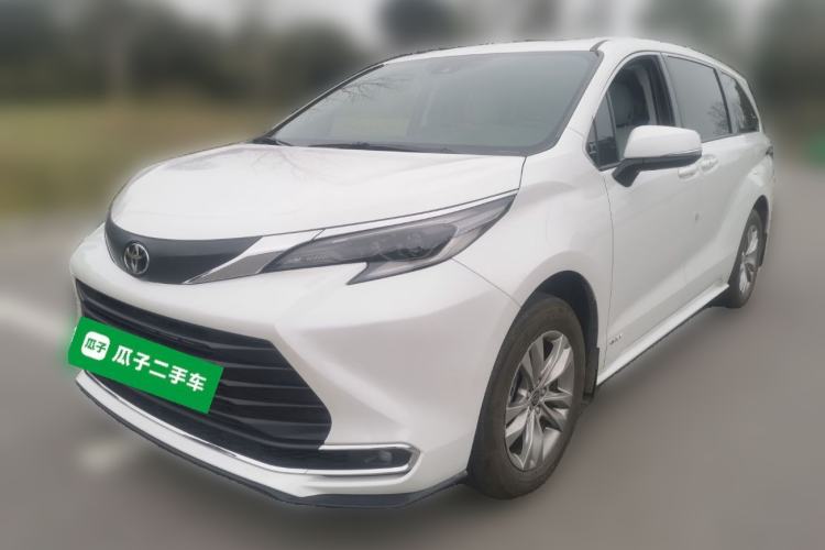 Used Toyota Sienna 2024 2.5L Hybrid Comfort Edition