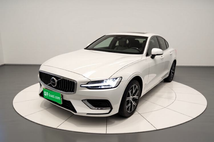 Used Volvo S60 2026 Model B4 Zhiyi Luxury Edition
